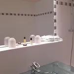 Hébergement de vacances Dans Le Cantal Dans La Vallée De La Maronne *